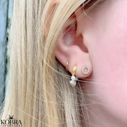 "Ilsa" rund guld reringe med hvide sten