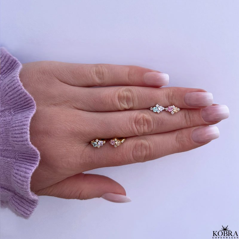 "Angelina" sm hoops i guld med farvede sten