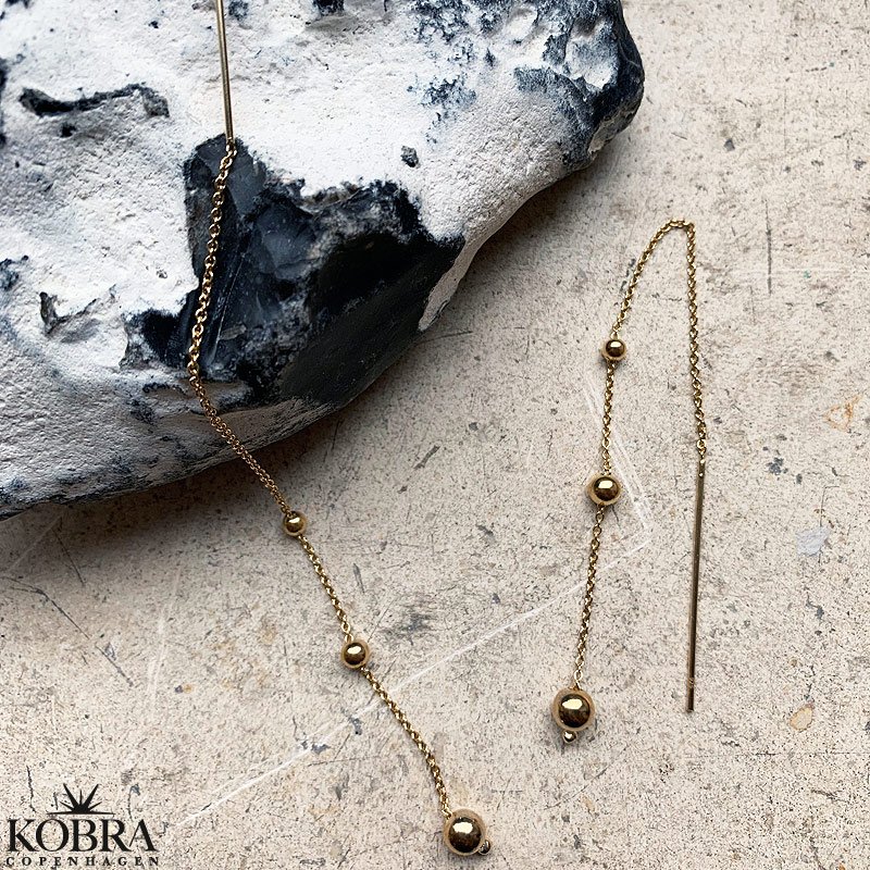 "Helium" 18 karat forgyldte reringe med guld kugler