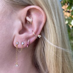 "Genie" guld earcuff med sten