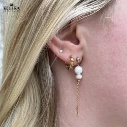 "Izzy" sm snoet hoops i 14 karat forgyldt