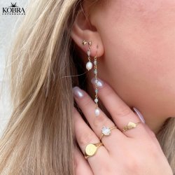 "Lila" enkel guld ring med hjerter