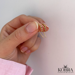 "Ella" ear studs with gold balls