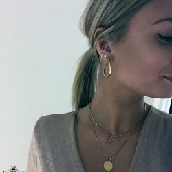 Charm - lille guld kors i 18 karat forgyldt med hvide sten