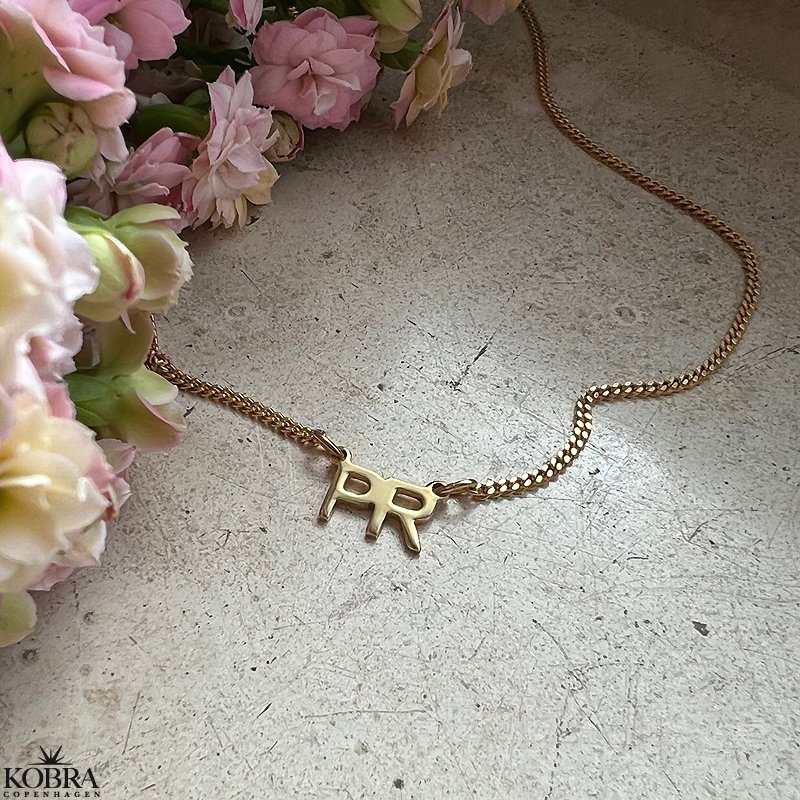 "Nevada" panzer necklace with your initials in 18 carat gold plated