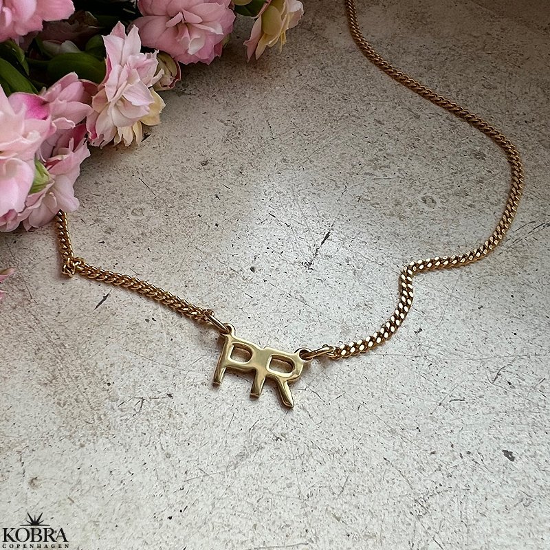 "Nevada" panzer necklace with your initials in 18 carat gold plated