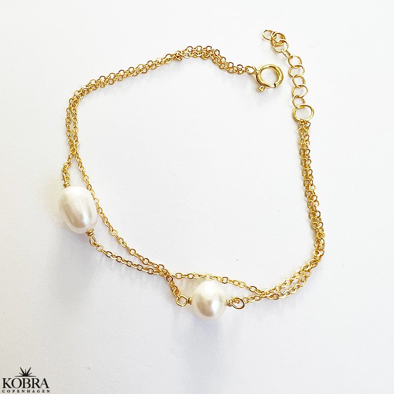 "LaBelle" perle armbnd med guldkder