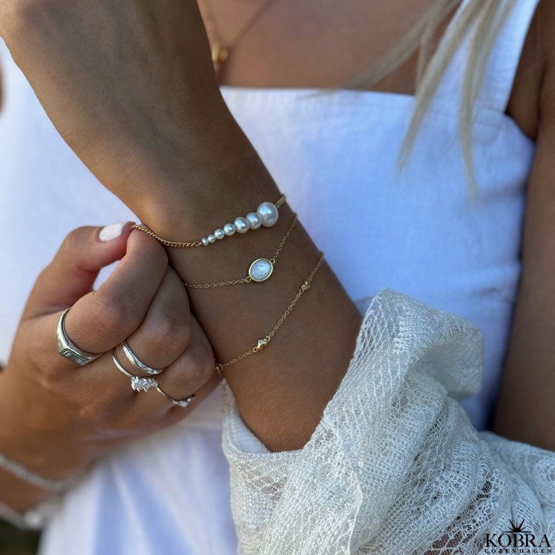 "Paloma" guld panzerkde armbnd med gte perler