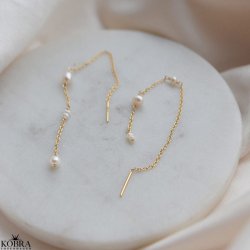 "Monaco" perle retrde i  guld med hvide ferskvandsperler