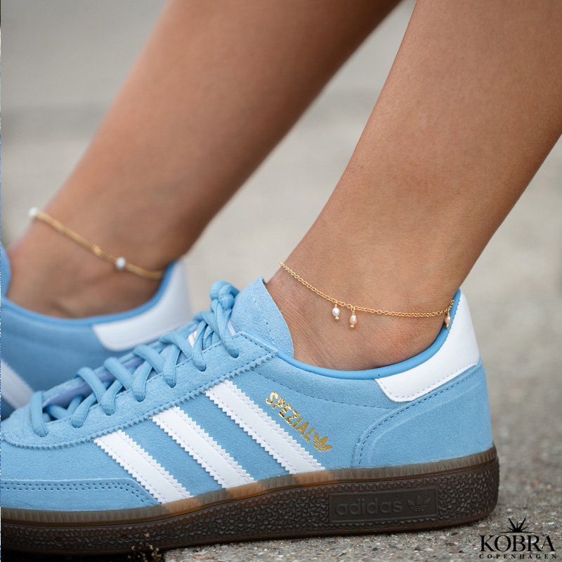 "Wilma" anklechain with pearls in 18 carat gold plated