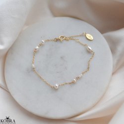 "Monaco" perle armbnd i guld med hvide ferskvandsperler