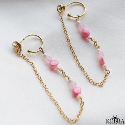 "Bella Pearl" 18 karat forgyldte reringe med hvide og lyserde ferskvandsperler