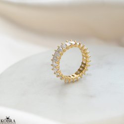 "Krystal" 18 karat forgyldt eternity ring med baguette sten