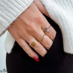 "Elfie" enkel guld ring med blade