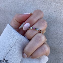 "Firenze" guld ring med lyserde og hvide sten