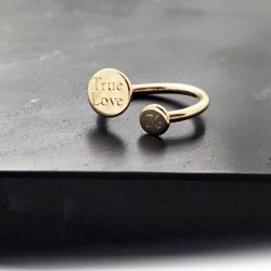 "Dallas" 14 carat gold plated ring with tags including your engraving