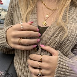 "Billie" guld ring i "panzerkde"