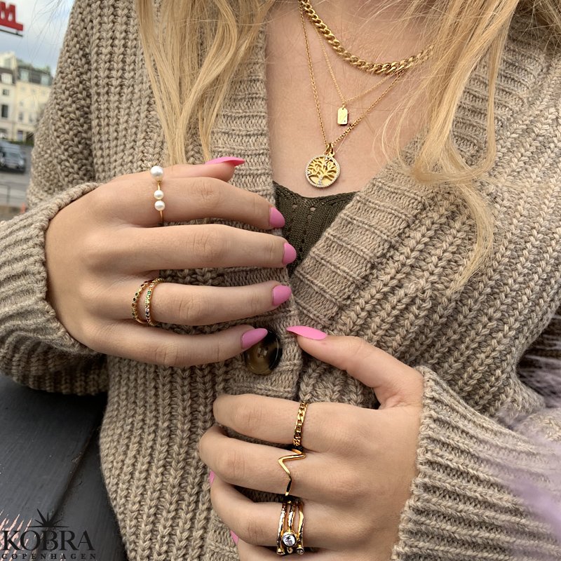 "Kayla" 18 carat gold plated necklace with small stones