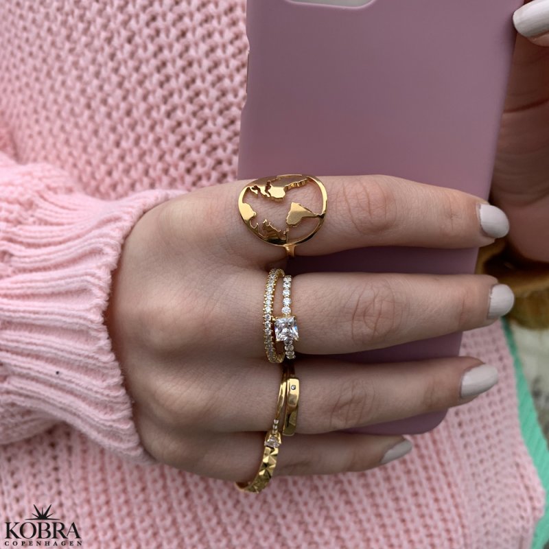 Wonderful "World" ring i 18 karat forgyldt