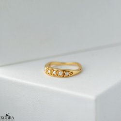 "Joyce" 18 karat forgyldt ring med gte ferskvandsperler