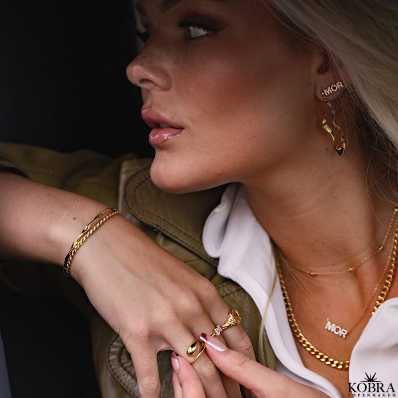 "Rope" smukt snoet guld armbånd