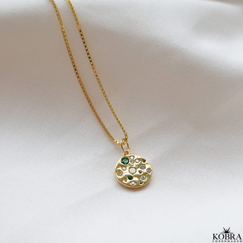 "Amalfi" guldhalskde  rundt vedhng i 18k forgyldt slv