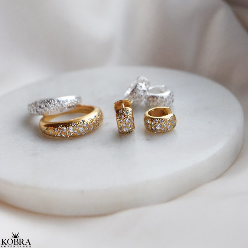 "Nova Moon" chunky sm guld reringe med sten