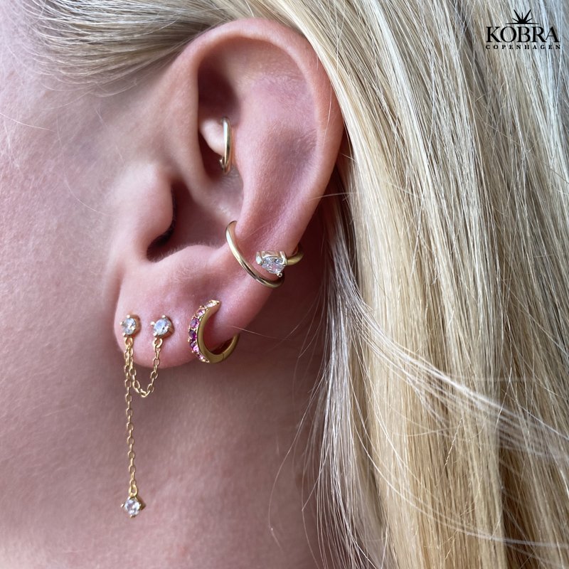 "Genie" guld earcuff med sten