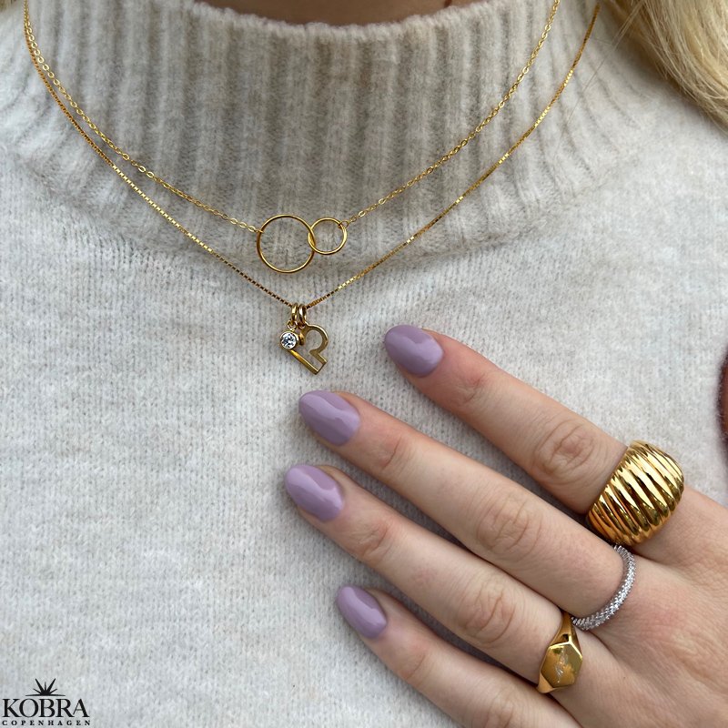 "Oslo" gold necklace with gold rings