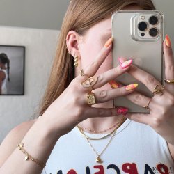 "Davina" guld reringe med hjerter