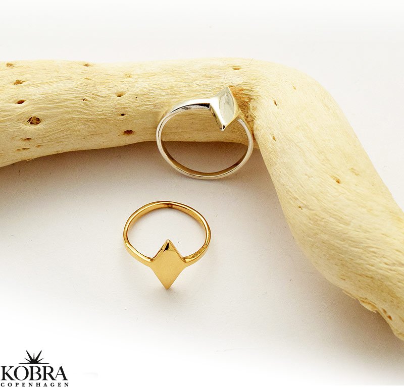 "Harlekin" 18 karat forgyldt ring, med personlig gravering