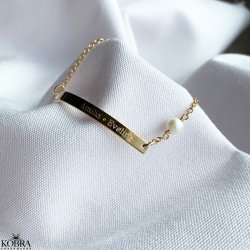 "Montana" 18 karat forgyldt armbnd / armlet med plade og hvid ferskvandsperle, inklusiv gravering