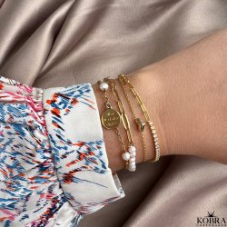 "Anemone" gold plated bracelet with 3 freshwater pearls including engraving