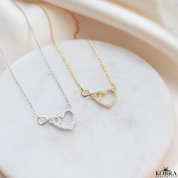 "Everlasting" guld halskęde med Infinity samt hjerte med sten