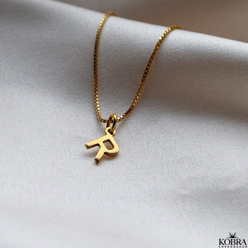 "Soho" Bogstav halskde hndlavet  18k forgyldt