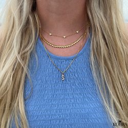 "Alias" gold necklace with your letter