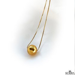 "Ghita" gold necklace with gold ball