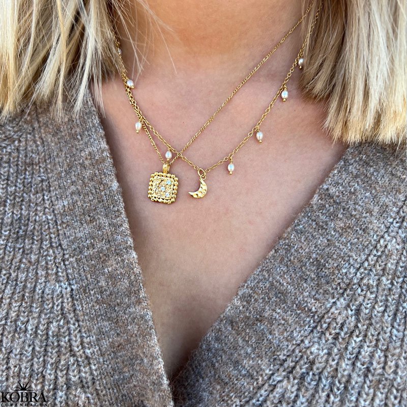"Moondust" 18 carat goldplated necklace with moon and stars