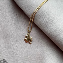 "Bellis" trekløver guld halskæde med gravering