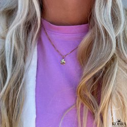 "Bellis" trekløver guld halskæde med gravering