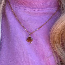 "Bellis" trekløver guld halskæde med gravering