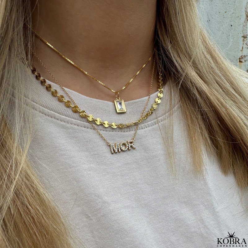 "MOR" guld halskde med sten