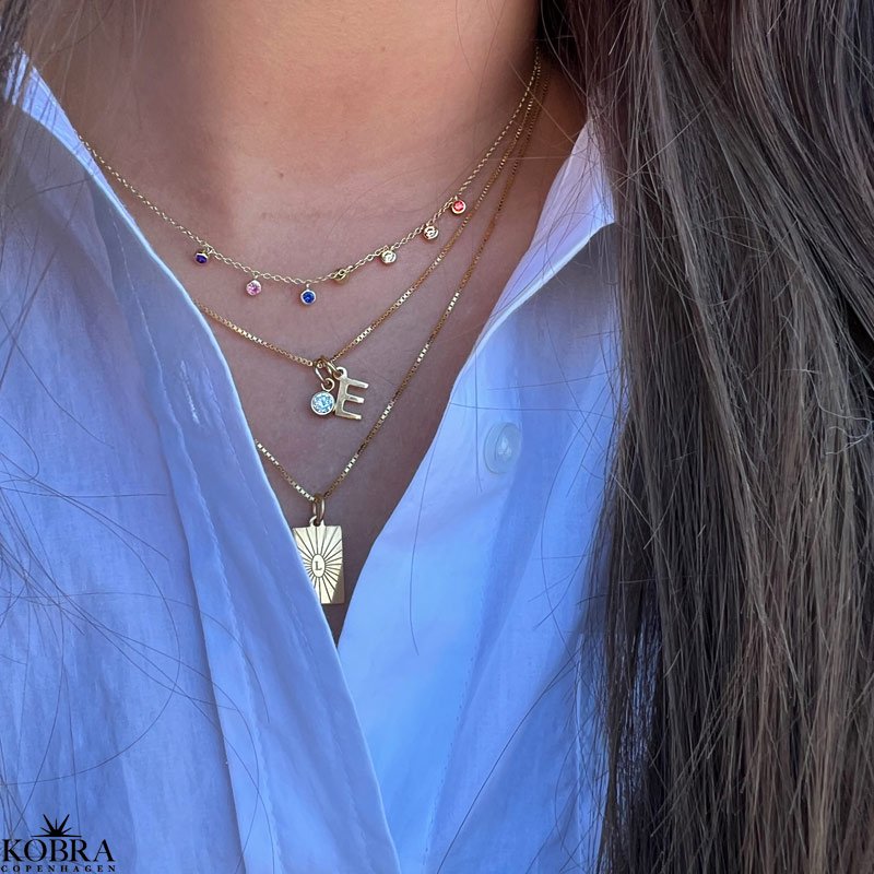 "Soho" Bogstav halskde hndlavet  18k forgyldt