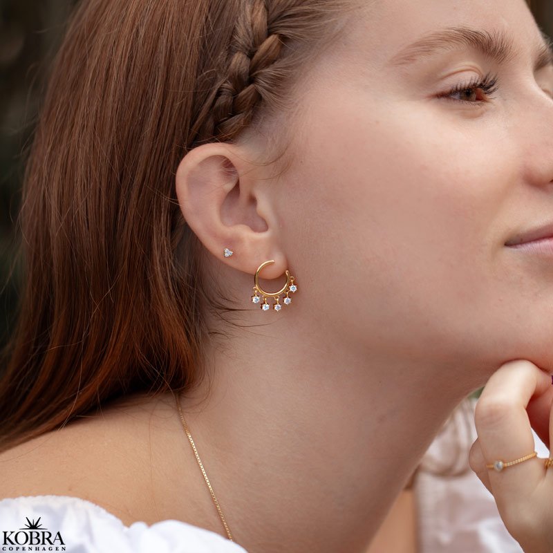 "Tallulah" gold-plated round earrings with white stones