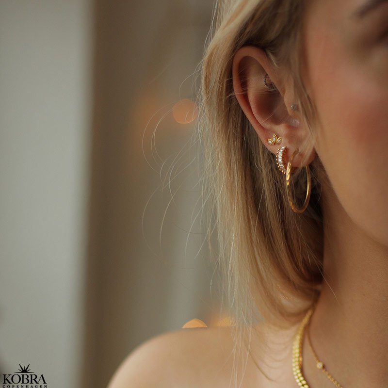 "Maisy" 18 karat forgyldte diamanteret hoops (30mm.)