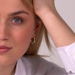 "Moon" small hammered gold moon earrings