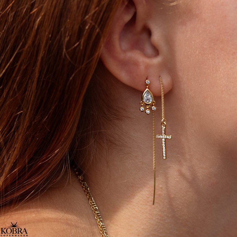 "Lucia" gold earrings with small crosses on chain