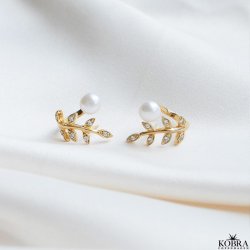 "Miranda" 18 karat forgyldte perlereringe med sten og gte ferskvandsperler