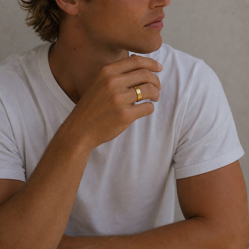 "Jules" bred f�rgylld ring