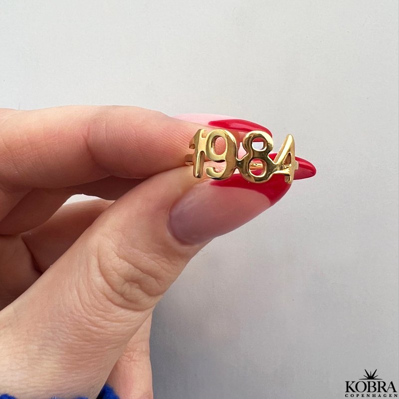 "Soho" handmade YOUR number ring in gold